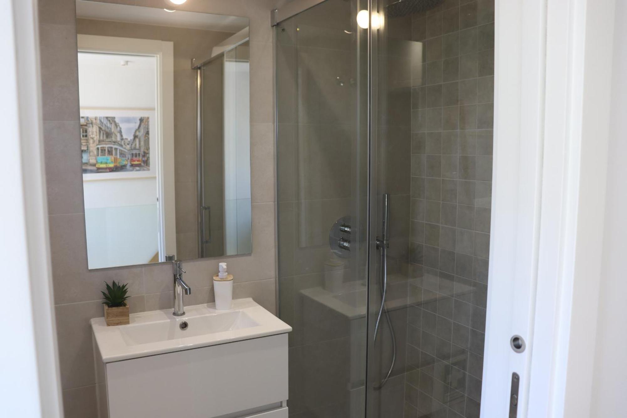 Lisbon, T2 Renewed Duplex With River View, Beato, ליסבון מראה חיצוני תמונה